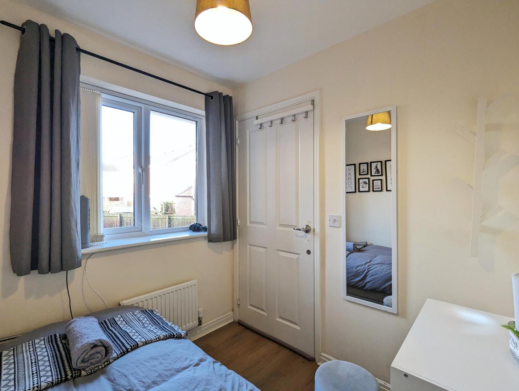 Guest Rooms Near City Centre Anfield Free Parking Liverpool Bagian luar foto