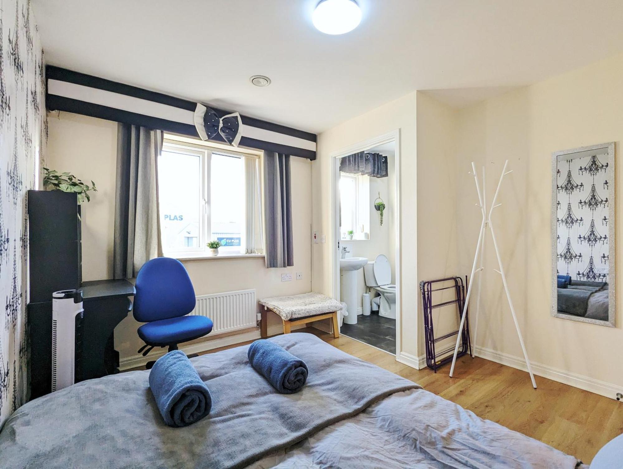 Guest Rooms Near City Centre Anfield Free Parking Liverpool Bagian luar foto