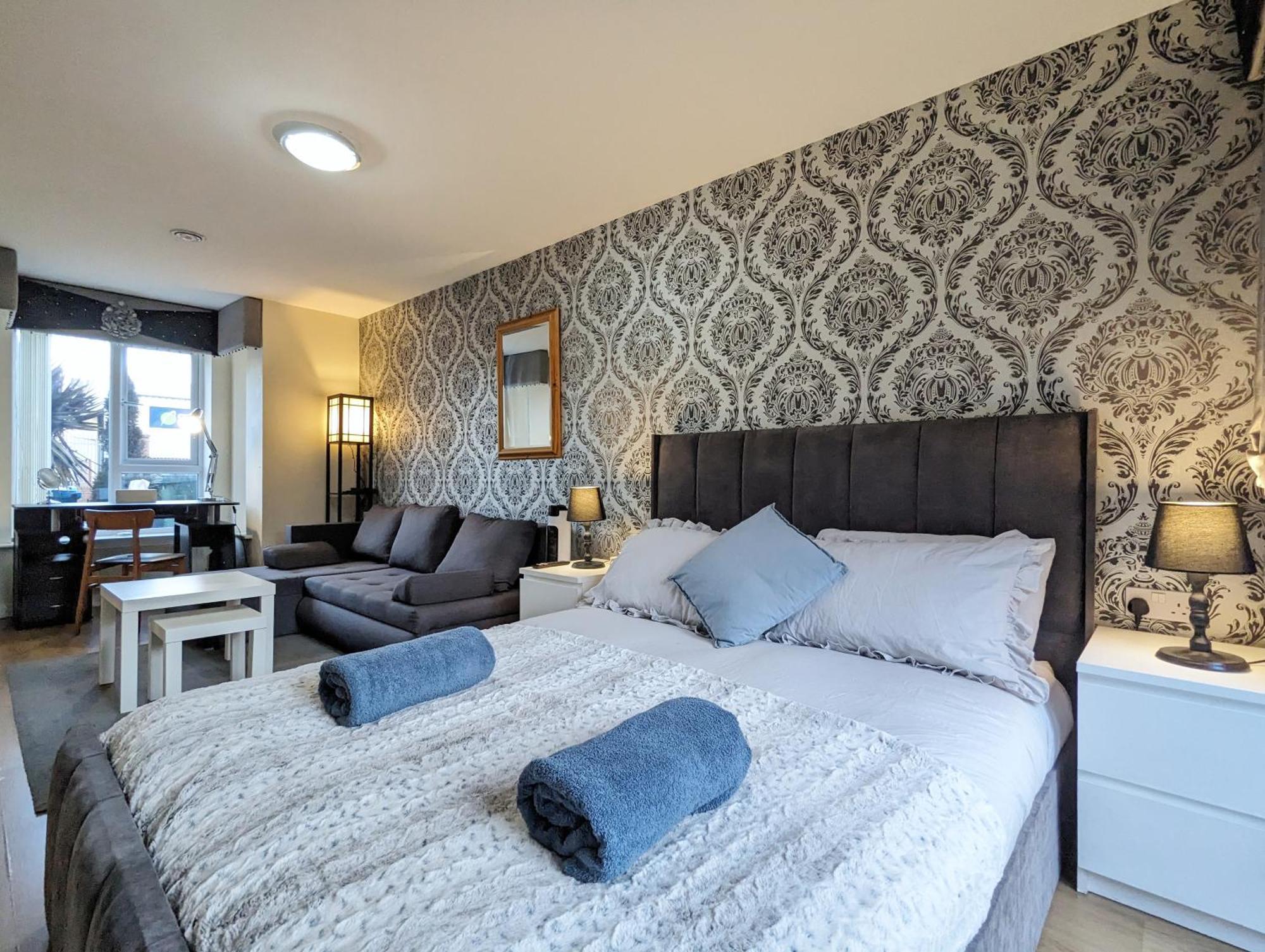 Guest Rooms Near City Centre Anfield Free Parking Liverpool Bagian luar foto